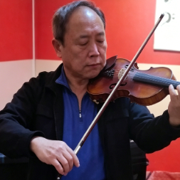 刘唯