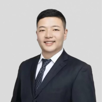龚元伟