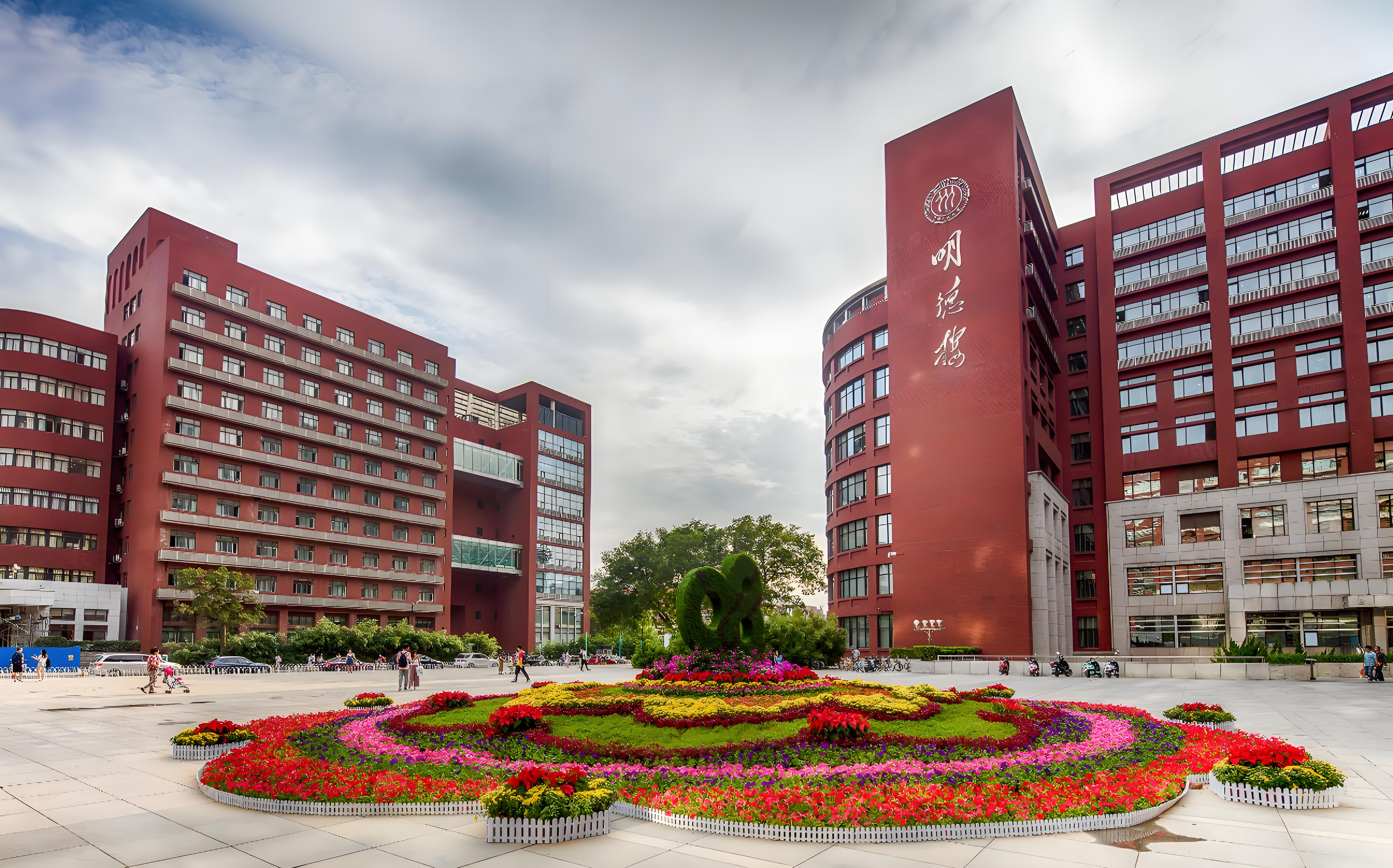 中国人民大学2.jpg